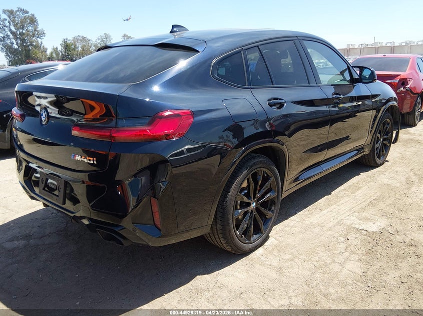 2024 BMW X4 M40I