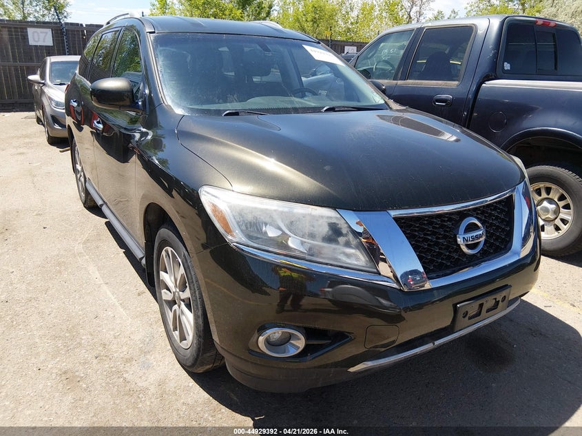 2015 Nissan Pathfinder Sv