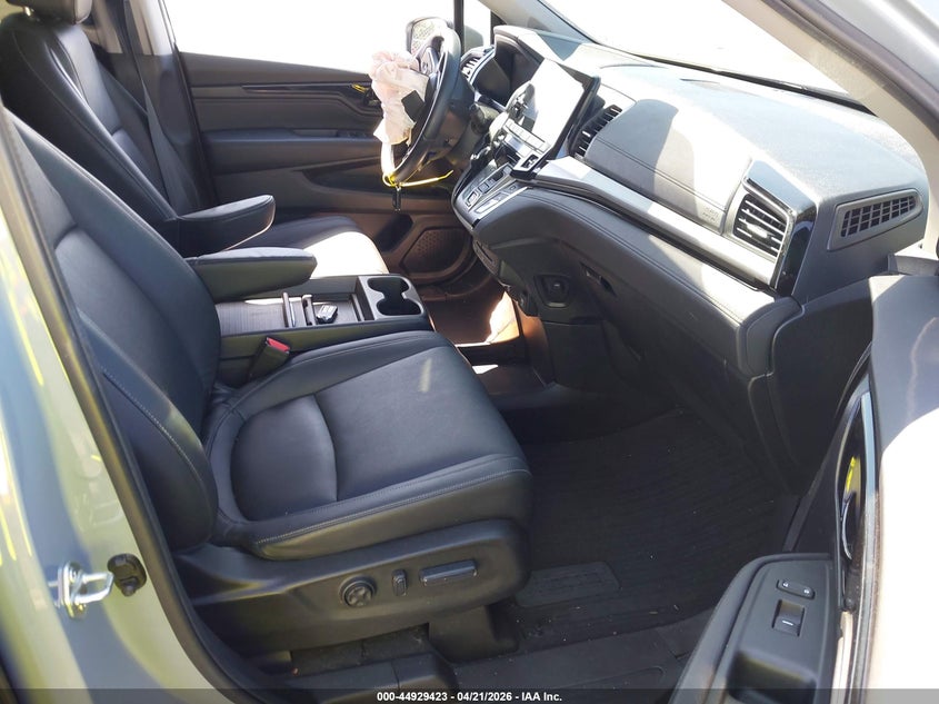 VIN 5FNRL6H89RB036411 2024 HONDA ODYSSEY TOURING