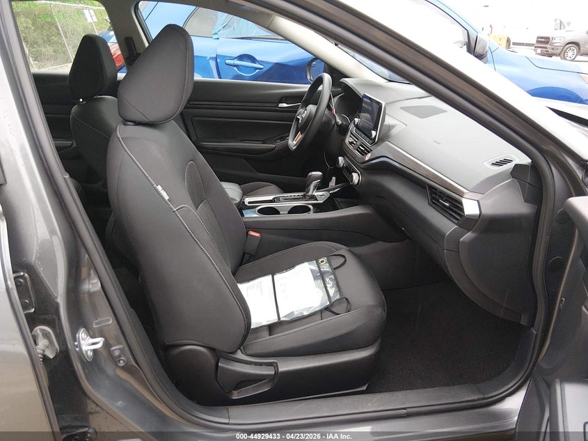 2024 Nissan Altima Sv Fwd