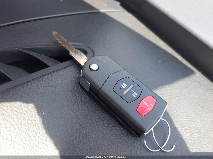 2012 Mazda Cx-7 I Sport VIN: JM3ER2BM8C0414792 Lot: 44929458