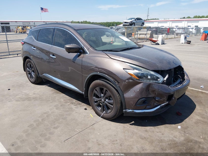 2018 NISSAN MURANO SV