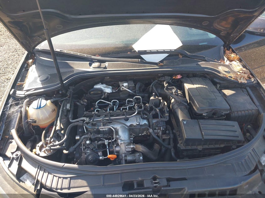 2011 Audi A3 2.0 Tdi Premium VIN: WAUKJAFM8BA033585 Lot: 44929641