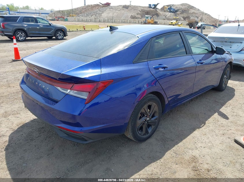 VIN 5NPLM4AG6MH001182 2021 HYUNDAI ELANTRA SEL