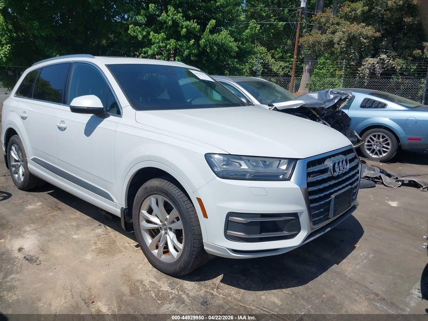2017 Audi Q7 3.0T Premium