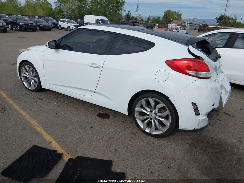 KMHTC6AD5CU071731 2012 Hyundai Veloster 1.6 Base W/Red/Black white
