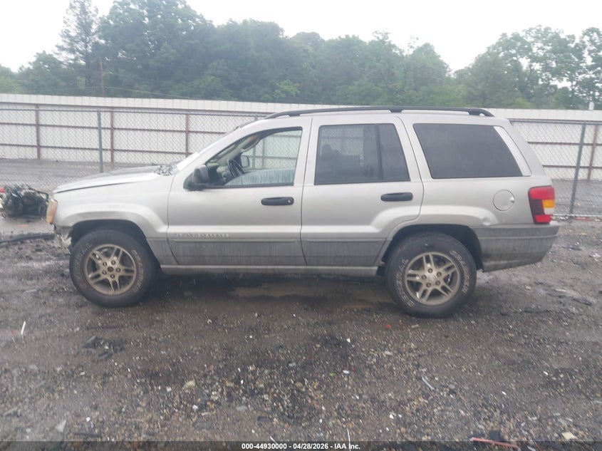 2002 Jeep Grand Cherokee Laredo VIN: 1J4GX48S82C207223 Lot: 44930000