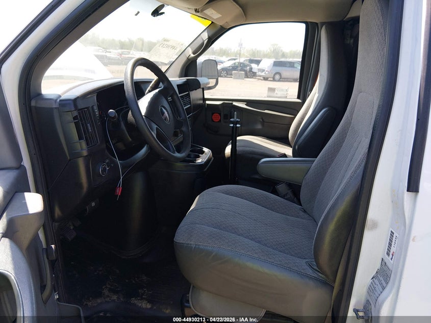 2010 GMC Savana 2500 Work Van