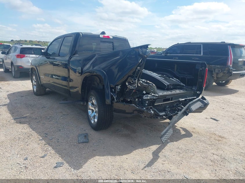 2025 RAM 1500 auction photo 3