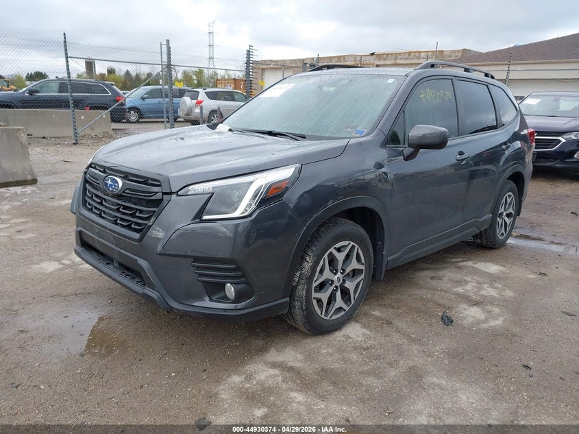 JF2SKAEC2PH542158 2023 Subaru Forester Premium photo 1