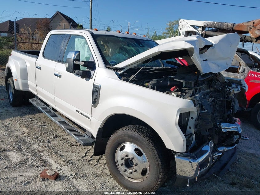 2018 FORD F-350 LARIAT
