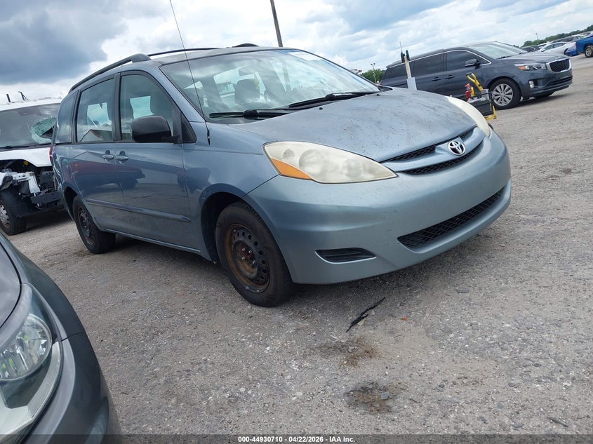 2009 Toyota Sienna Ce