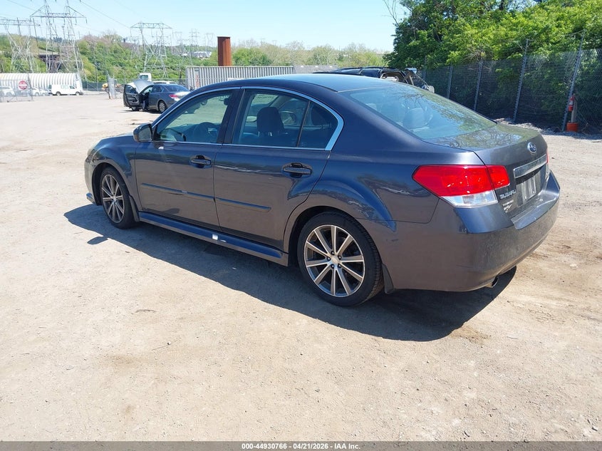 2013 Subaru Legacy 2.5 I Sport