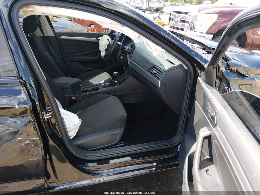 2020 VOLKSWAGEN JETTA auction photo 5