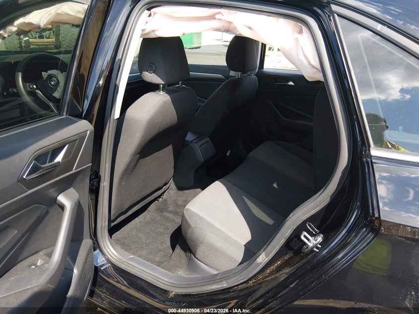 2020 VOLKSWAGEN JETTA auction photo 8