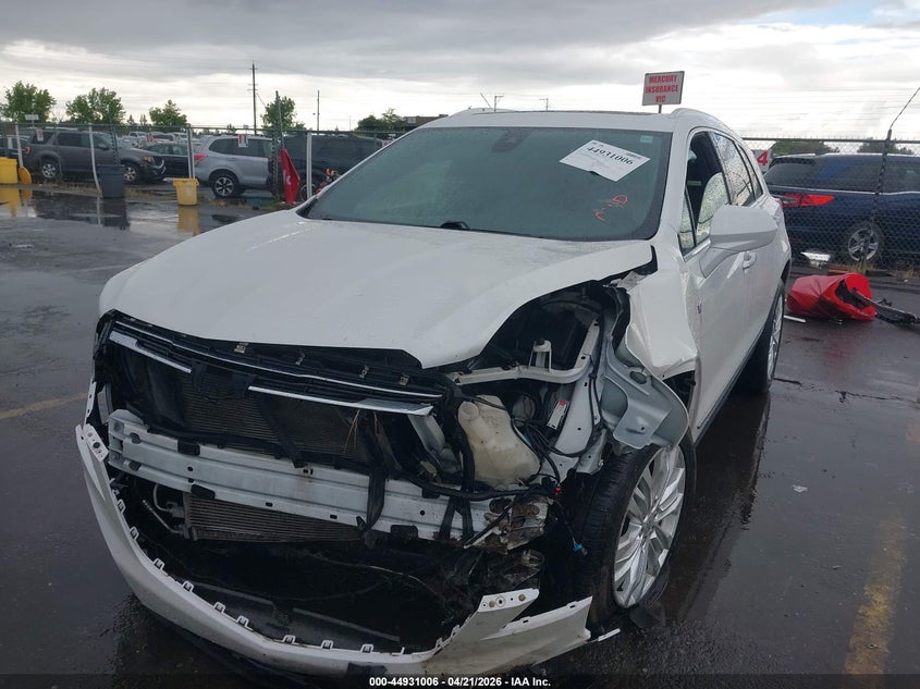 Vin: 1gyknfrs4jz181774, lot: 45428394, cadillac xt5 premium luxury 20182