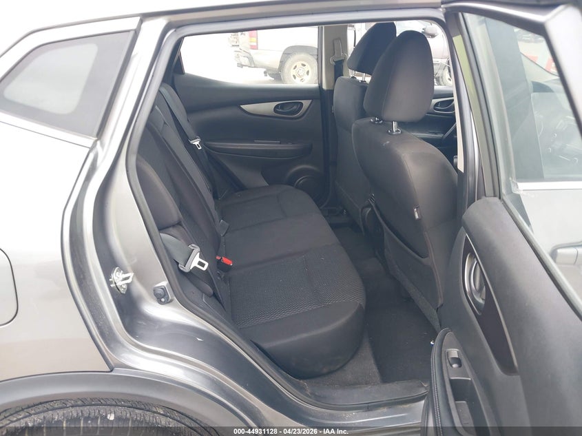 2021 NISSAN ROGUE SPORT auction photo 8