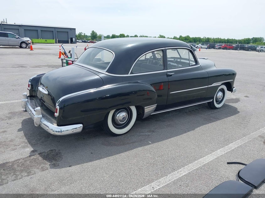 1951 CHEVROLET 2 DR SEDAN auction photo 4