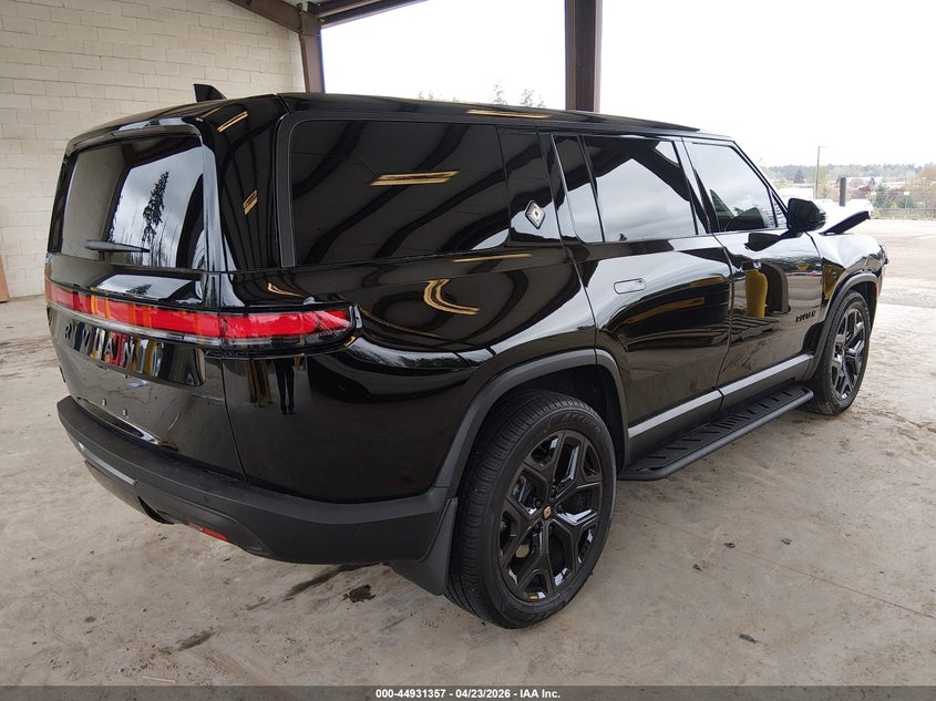 2026 RIVIAN R1S ELECTRIC(VIN: 7PDSGCBA5TN088071