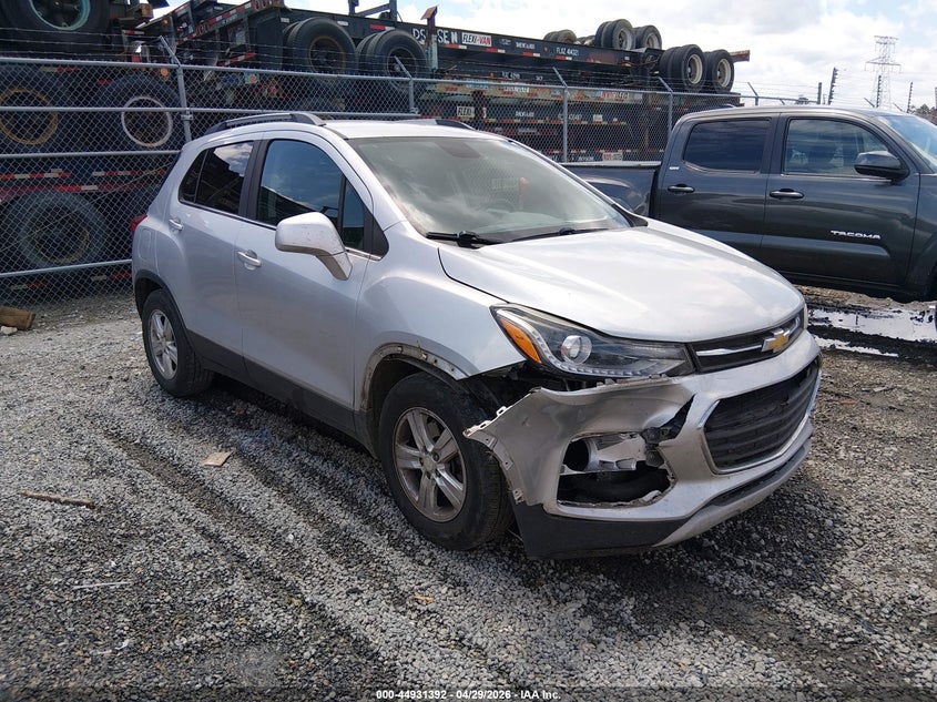 2017 CHEVROLET TRAX LT