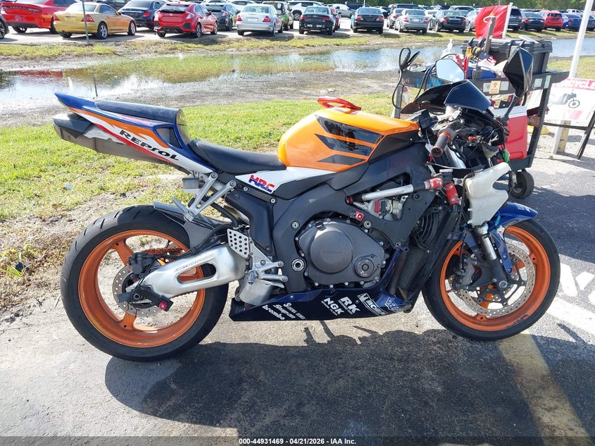 2006 Honda Cbr1000 Rr VIN: JH2SC57096M205313 Lot: 44931469