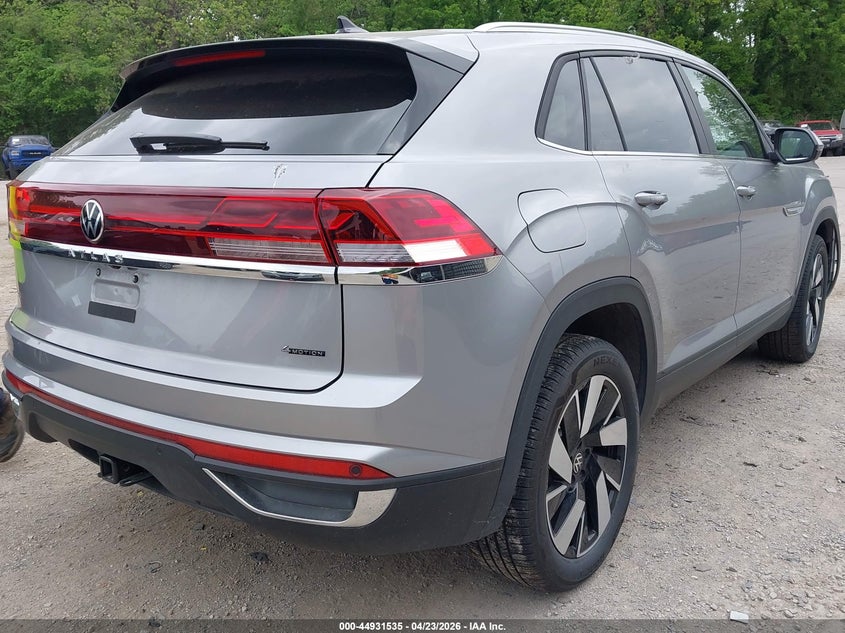 2026 Volkswagen Atlas Cross Sport Se With Technology