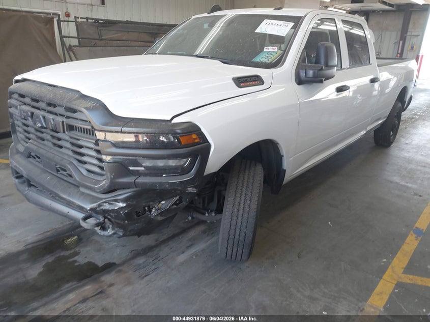 Vin: 3c6ur4hjxtg178226, lot: 45429268, ram 2500 tradesman  4x2 8' box 20262