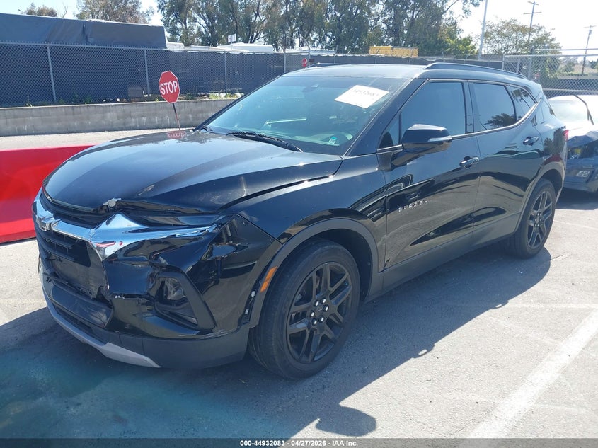 2019 CHEVROLET BLAZER auction photo 2