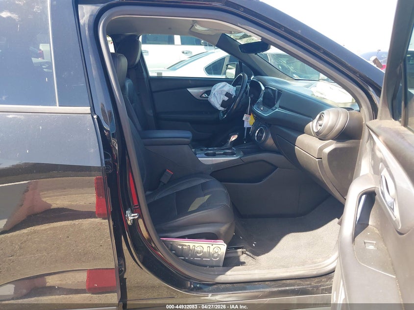 2019 CHEVROLET BLAZER auction photo 5