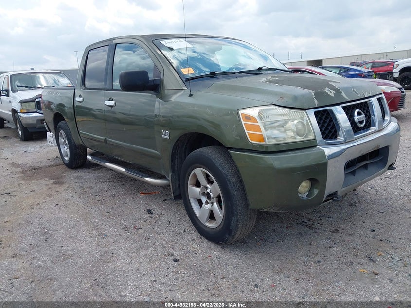 2004 NISSAN TITAN SE