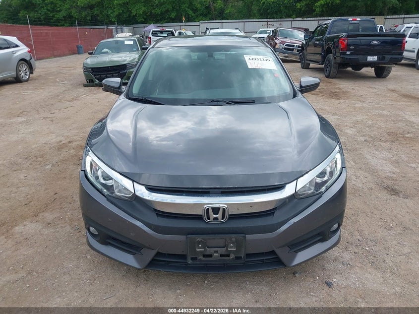 2018 HONDA CIVIC EX-T — Photo 12