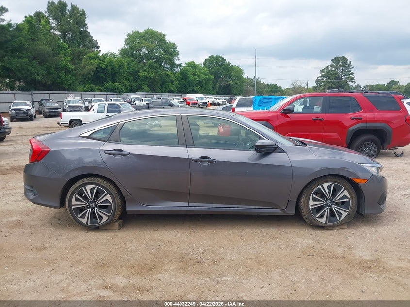 2018 HONDA CIVIC EX-T — Photo 13