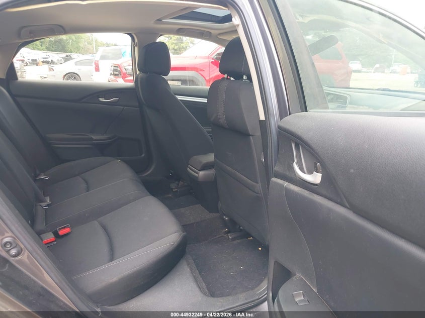 2018 HONDA CIVIC EX-T — Photo 8
