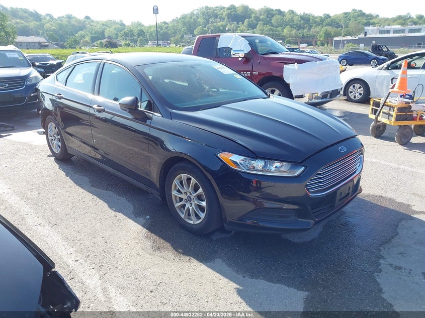 1FA6P0G70F5102196 FORD FUSION Photo 1