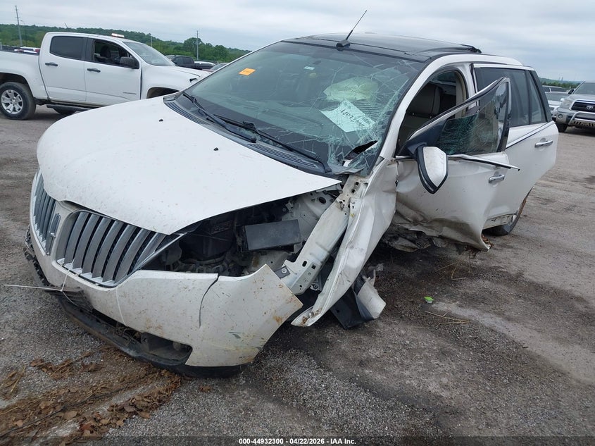 Vin: 2lmdj8jk8fbl26018, lot: 45429689, lincoln mkx 20152