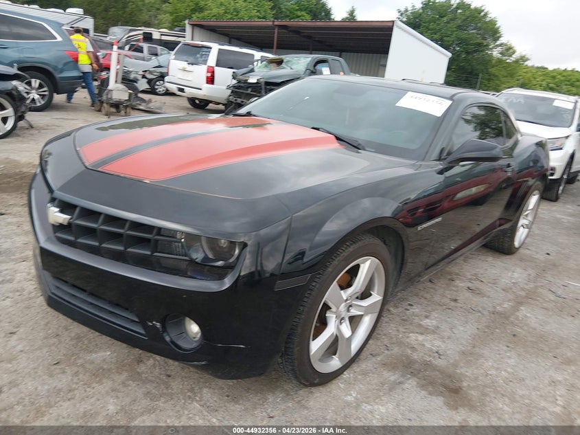 2010 CHEVROLET CAMARO auction photo 2