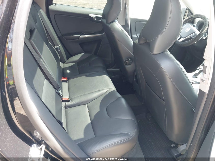 2015 Volvo Xc60 T6 Premier Plus VIN: YV4902RC0F2583261 Lot: 44932378