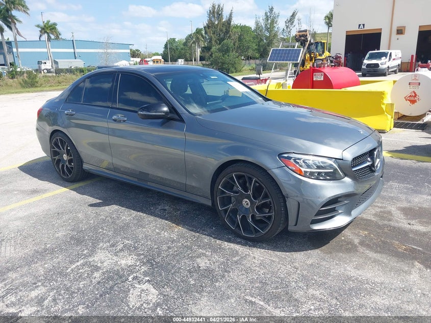 2020 Mercedes-Benz C 300