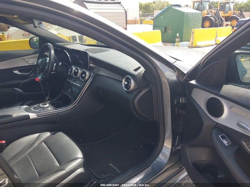 2020 Mercedes-Benz C 300