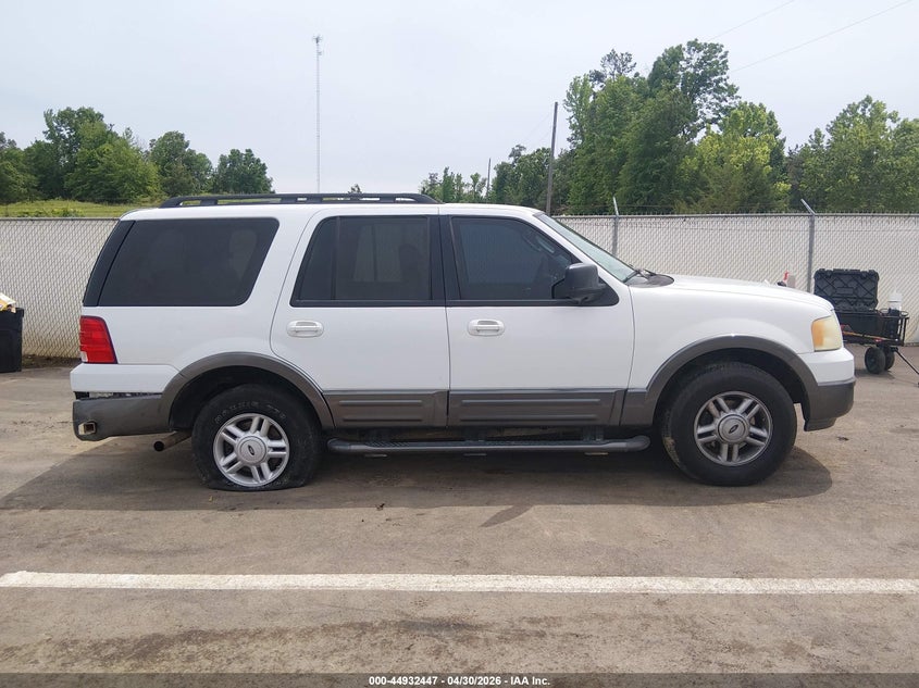 2005 Ford Expedition Xlt VIN: 1FMPU15515LA28775 Lot: 44932447