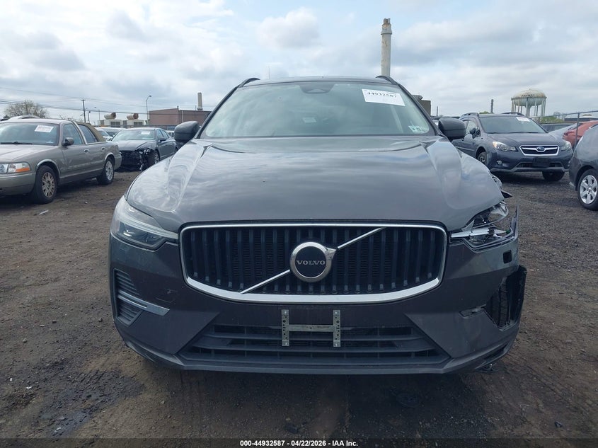 2022 Volvo Xc60 B5 Momentum VIN: YV4L12RK5N1045072 Lot: 44932587