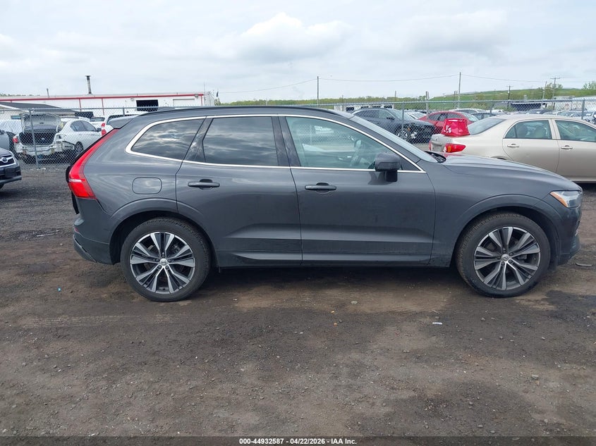 2022 Volvo Xc60 B5 Momentum VIN: YV4L12RK5N1045072 Lot: 44932587