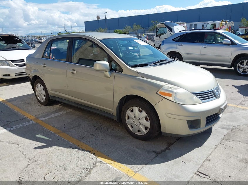 2008 Nissan Versa 1.8S