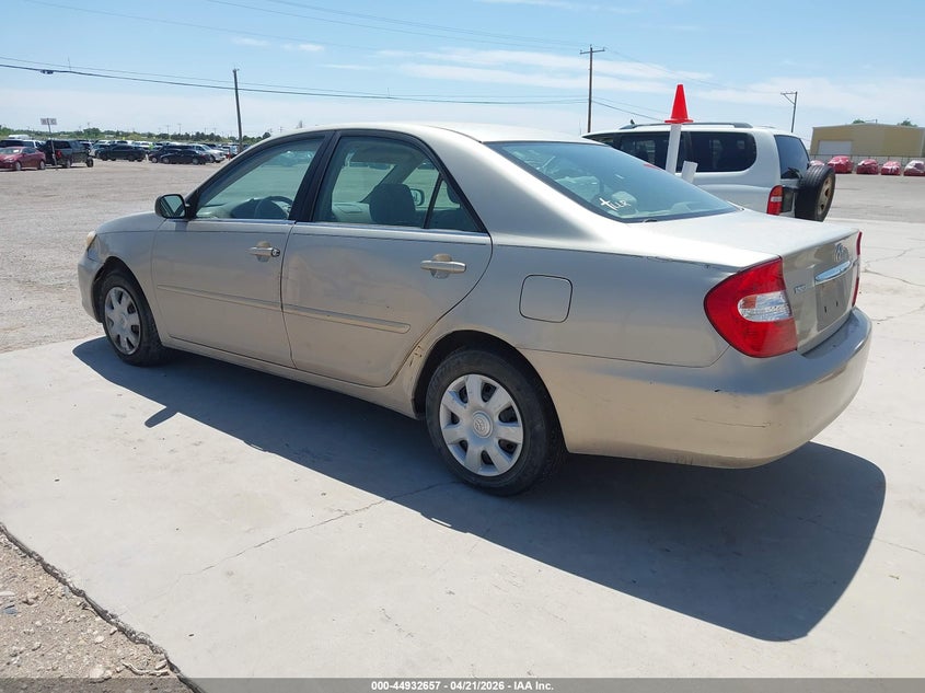 2004 Toyota Camry Le
