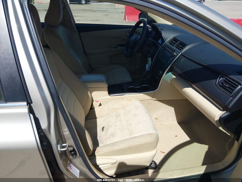 2015 Toyota Camry Le