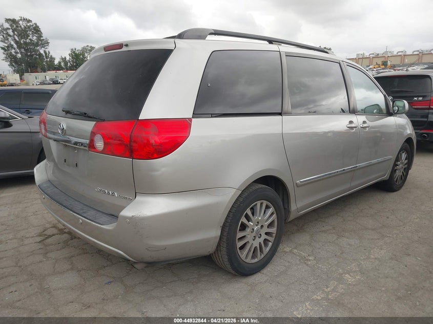 2010 Toyota Sienna Limited