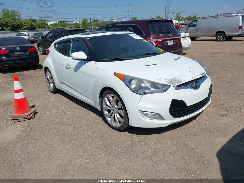 2013 Hyundai Veloster Base W/Gray