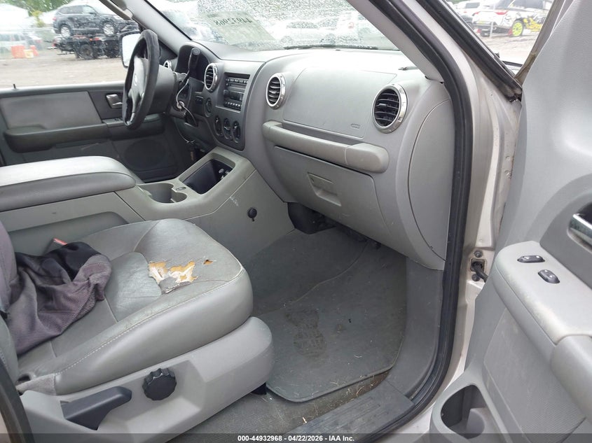 2004 Ford Expedition Nbx/Xlt