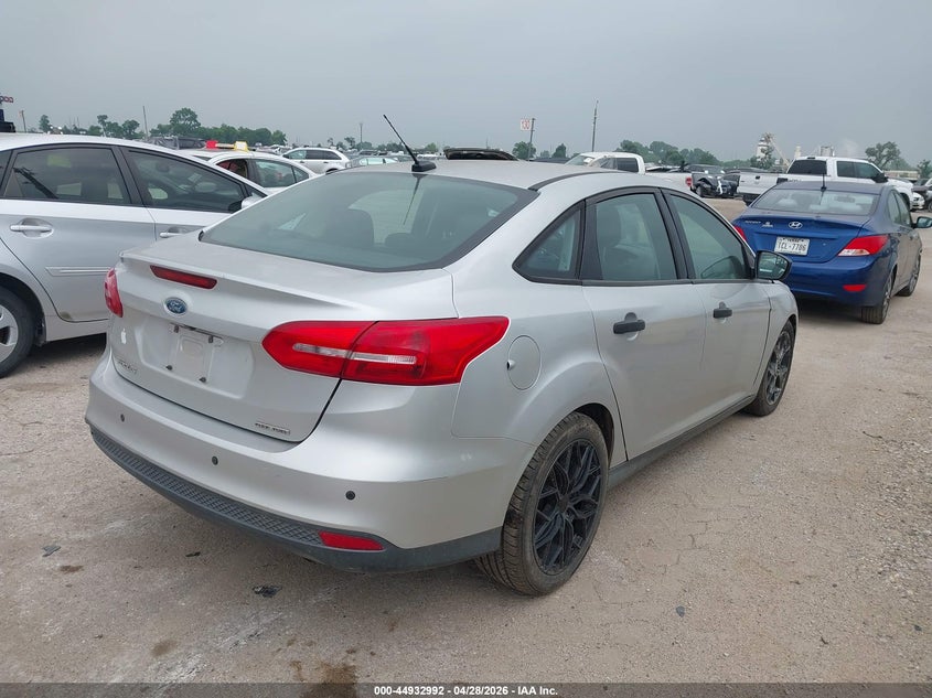 2016 Ford Focus S