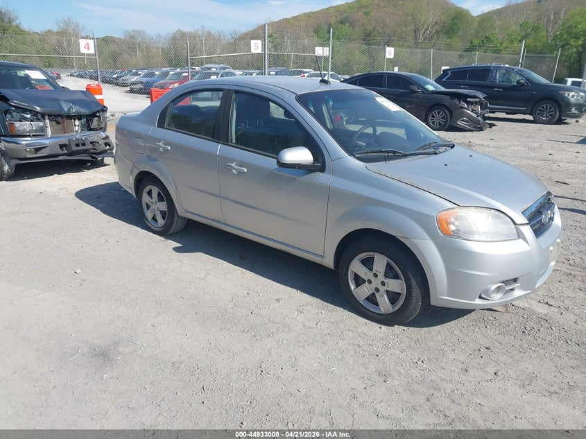 2011 Chevrolet Aveo 2Lt